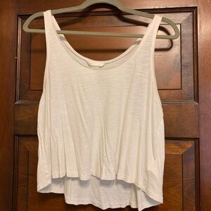Women's White Sleeveless Top